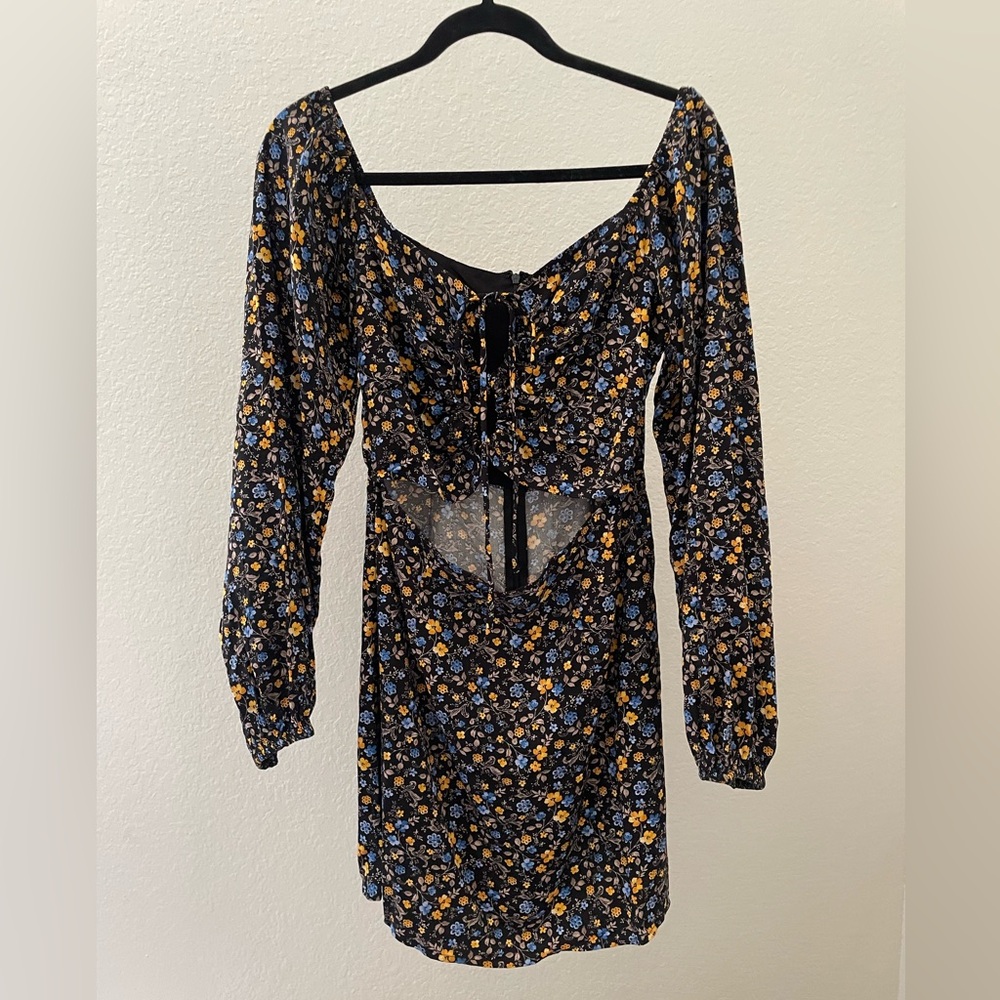 Women’s Forever 21 woven mini dress